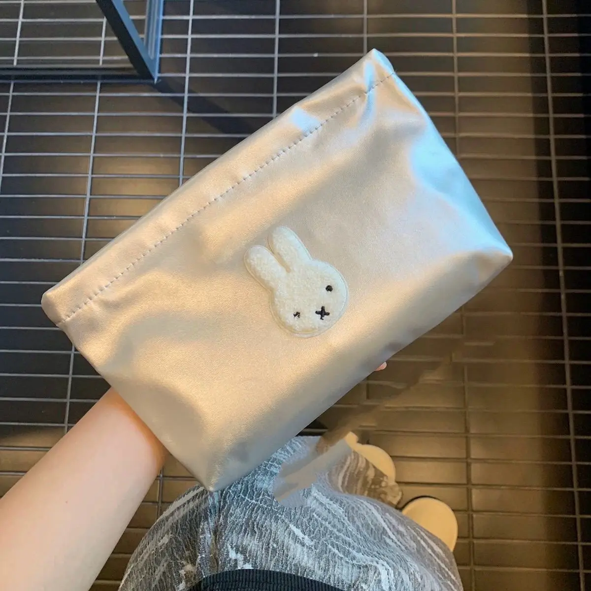 Cartoon Image Miffy Makeup Bag - đánh giá và giá Women'S Bags Going Out