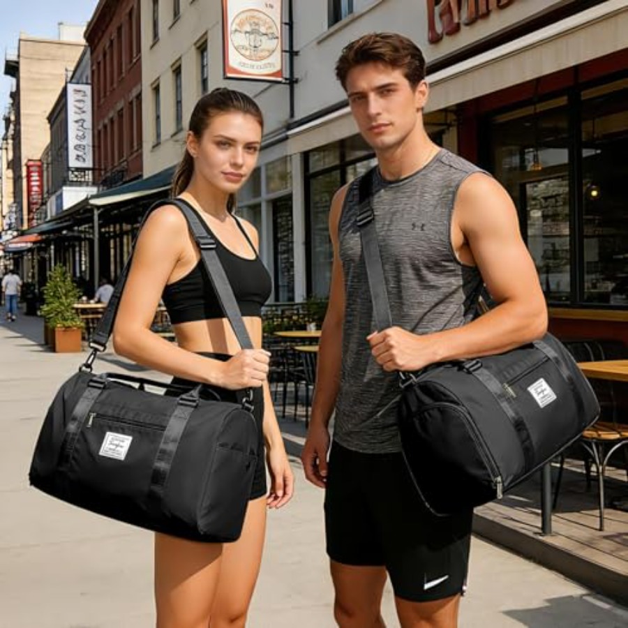 Small Black Sports Gym Duffel  - đánh giá và giá Women Bags Leather